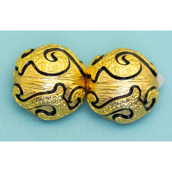 Vintage Gold Tone Abstract Wavy Unique Large Clip On Earrings - E3 - Picture 2 of 3